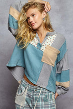 Load image into Gallery viewer, Pol Oversized Gauze Patchwork Top