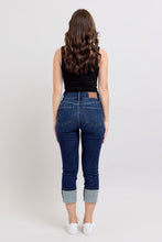 Load image into Gallery viewer, Judy Blue High Waist Band Capri - Dark Wash