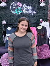 Load image into Gallery viewer, Heimish Contrast Print Long Sleeve Top