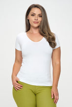 Load image into Gallery viewer, Yelete - Seamless Reversible V-Neck Short Sleeve Top - White