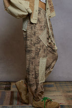 Load image into Gallery viewer, POL French Terry Lace Patch Printed Woven Pants