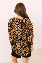 Load image into Gallery viewer, Grace + Emma Kathryn Classic Button-Up Leopard