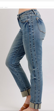 Load image into Gallery viewer, Judy Blue Medium Rise Vintage Wash Boyfriend Double Roll Cuff