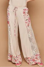 Load image into Gallery viewer, Array POL Wide Leg, relaxed fit woven pants