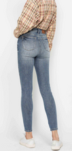 Load image into Gallery viewer, Judy Blue High Waist Tummy Control Contrast Wash Skinny