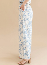Load image into Gallery viewer, Allie Rose Printed Linen Pant
