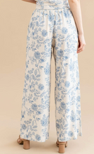 Load image into Gallery viewer, Allie Rose Printed Linen Pant