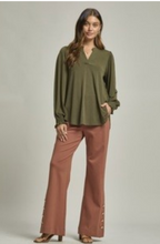 Load image into Gallery viewer, Dear Scarlett Lizzy Smocked Top