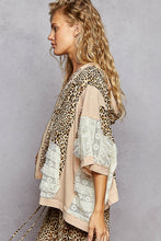 Load image into Gallery viewer, POL 3/4 Sleeve Lace Detail Leopard Zip Up Hoodie Knit Print Top