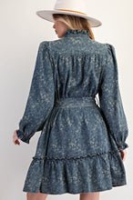 Load image into Gallery viewer, Easel Jacquard Dirty Washed Denim Dress
