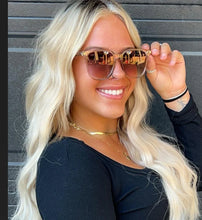 Load image into Gallery viewer, DAX Ella Sunglasses