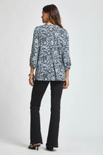 Load image into Gallery viewer, Dear Scarlett Lizzy Luxe Top- Black/Aqua Floral