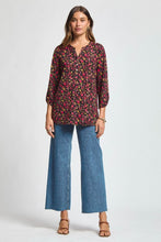 Load image into Gallery viewer, Dear Scarlett Lizzy Luxe Top- Black/Pink Floral