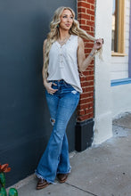 Load image into Gallery viewer, Andree By Unit 5 Button Down Waffle Tank Top