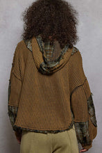 Load image into Gallery viewer, POL - Hooded Balloon Sleeve Thermal Top – Plaid Contrast
