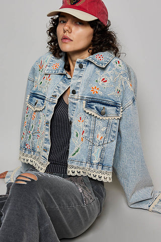 POL - Relaxed Fit Cropped Denim Jacket