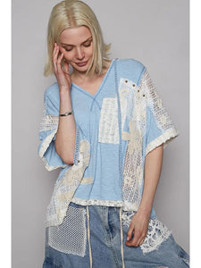 POL Lace V-Neck Hoodie Top – Relaxed Neutral Rib with Lace Detail