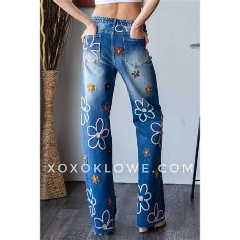 Oli & Hali Washed Sunflower Embroidery Denim Jeans | Women’s Relaxed Fit