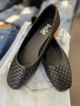 Load image into Gallery viewer, CORKYS Right There Ballet Flat Black
