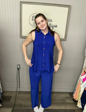 Load image into Gallery viewer, Dear Scarlett Sleeveless Button-Down Tunic Top &amp; pants set–Royal
