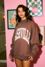 Load image into Gallery viewer, BUCKETLIST &#39;NASHVILLE &amp; BROADWAY&#39; Reversible Sweatshirt

