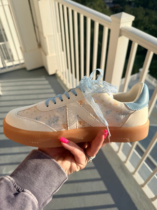 Mia - Axel - Off White Multi Floral