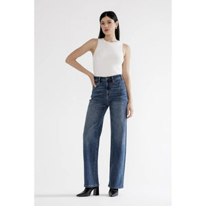 Mica Super High Straight Leg with Loose Fit