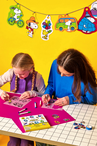 OOLY - OOLY x Peanuts DIY Shrink Art Kit