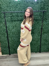 Load image into Gallery viewer, POL Floral Patch Colorblock Stripe Point Rib Band Sweater Pants
