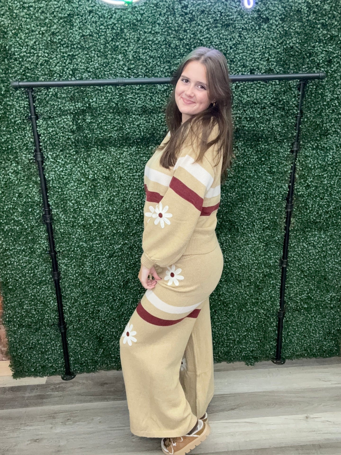 POL Floral Patch Colorblock Stripe Point Rib Band Sweater Pants