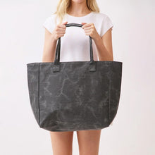 Load image into Gallery viewer, "Sunshine" Stripe Tote Bag With Fringe Detail

