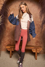 Load image into Gallery viewer, Davi &amp; Dani - COLOR BLOCK BUTTON DOWN LONG SLEEVE HOODIE JACKET
