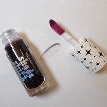 Load image into Gallery viewer, Shade Shift Lip Oil - Mood Ring
