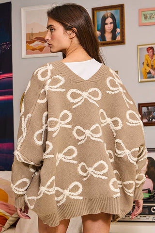 BUCKETLIST - IT1670B Oversized Ribbon Pullover Sweater Cardigan