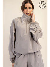 Load image into Gallery viewer, Rae Mode 1/4 Zip Windbreaker Jacket
