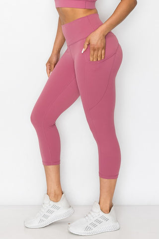 Yelete Buttery Soft Activewear Capri Leggings with Pockets