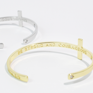 Treasure Jewels - Be Strong And Courageous Bangle