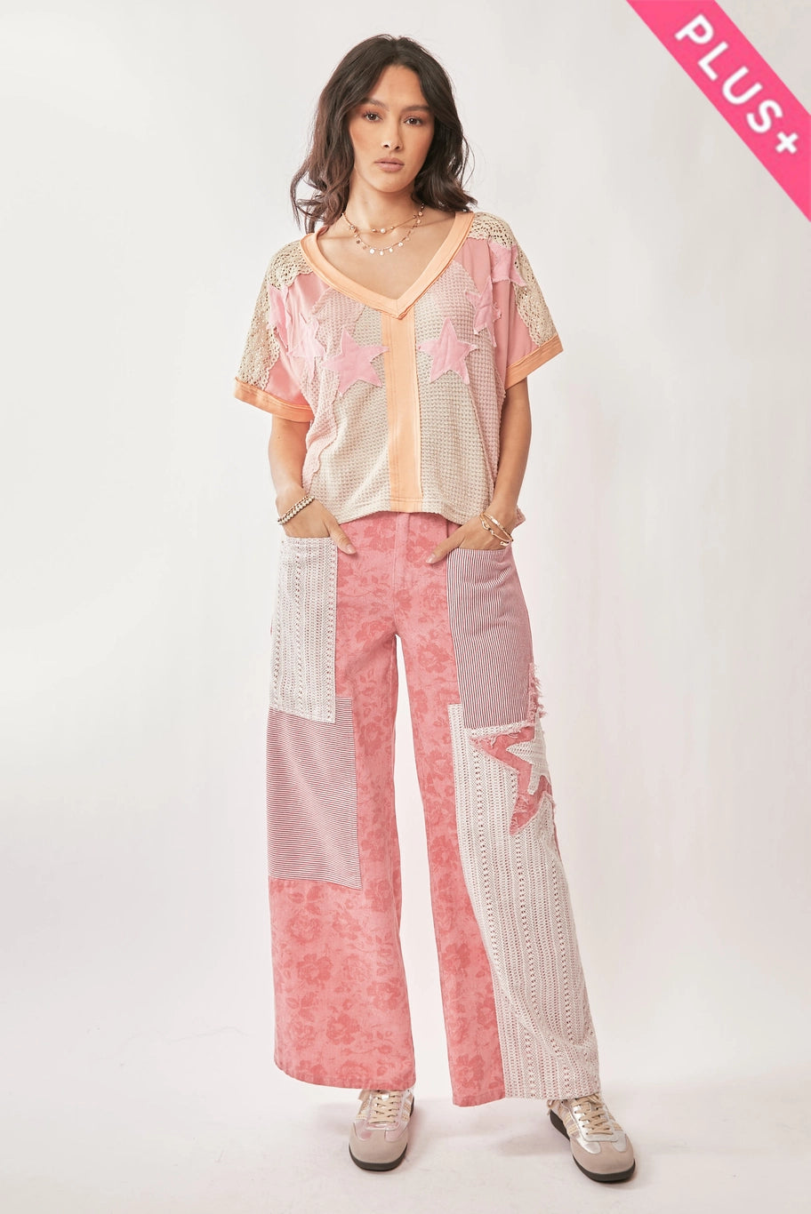 Davi & Dani Floral Star Patch Detail Washed Pants
