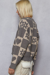 POL V Neck Flower Print And Distress Point Sweater
