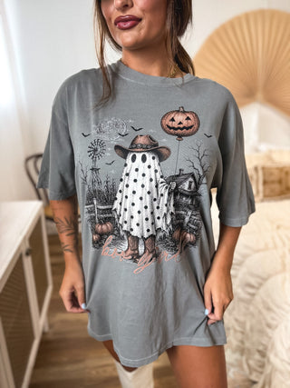 Ghost Boo Y'all Graphic Tee on Gray