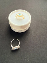Load image into Gallery viewer, Eye Statement Ring - Silver and Gold
