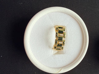 Gold Geometric Link Ring