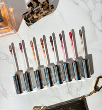 Load image into Gallery viewer, April26 Array - C&amp;D - Velvet Eye Shadows
