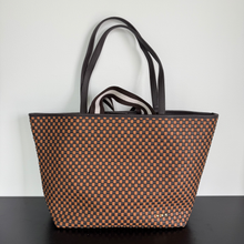 Load image into Gallery viewer, Woven Tiffany Organizer Tote Bag
