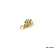 Load image into Gallery viewer, BB Lila Magnet Clasp
