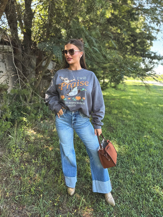 I Will Praise with Ducks Graphic Crewneck on Charcoal