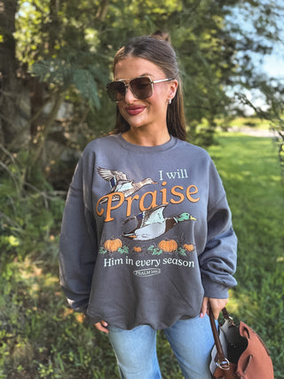 I Will Praise with Ducks Graphic Crewneck on Charcoal