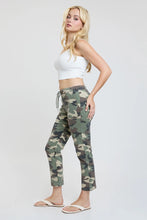 Load image into Gallery viewer, YMI Cargo Crop Pants
