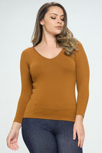 Load image into Gallery viewer, YELETE - Seamless Reversible V/U-Neck Long Sleeve Top
