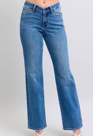 Judy Blue High Waist V-Front Straight Fit Jeans – Vintage Wash | Stretch Denim